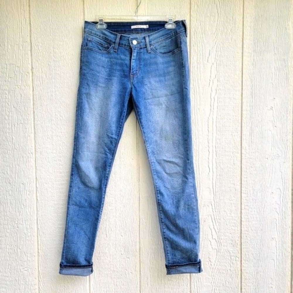 Levi's 711 skinny jeans sz 29 medium wash